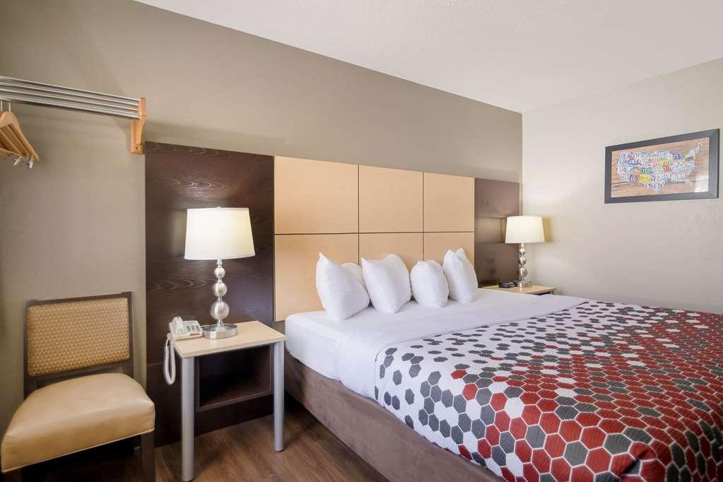 Econo Lodge Grand Forks Bilik gambar